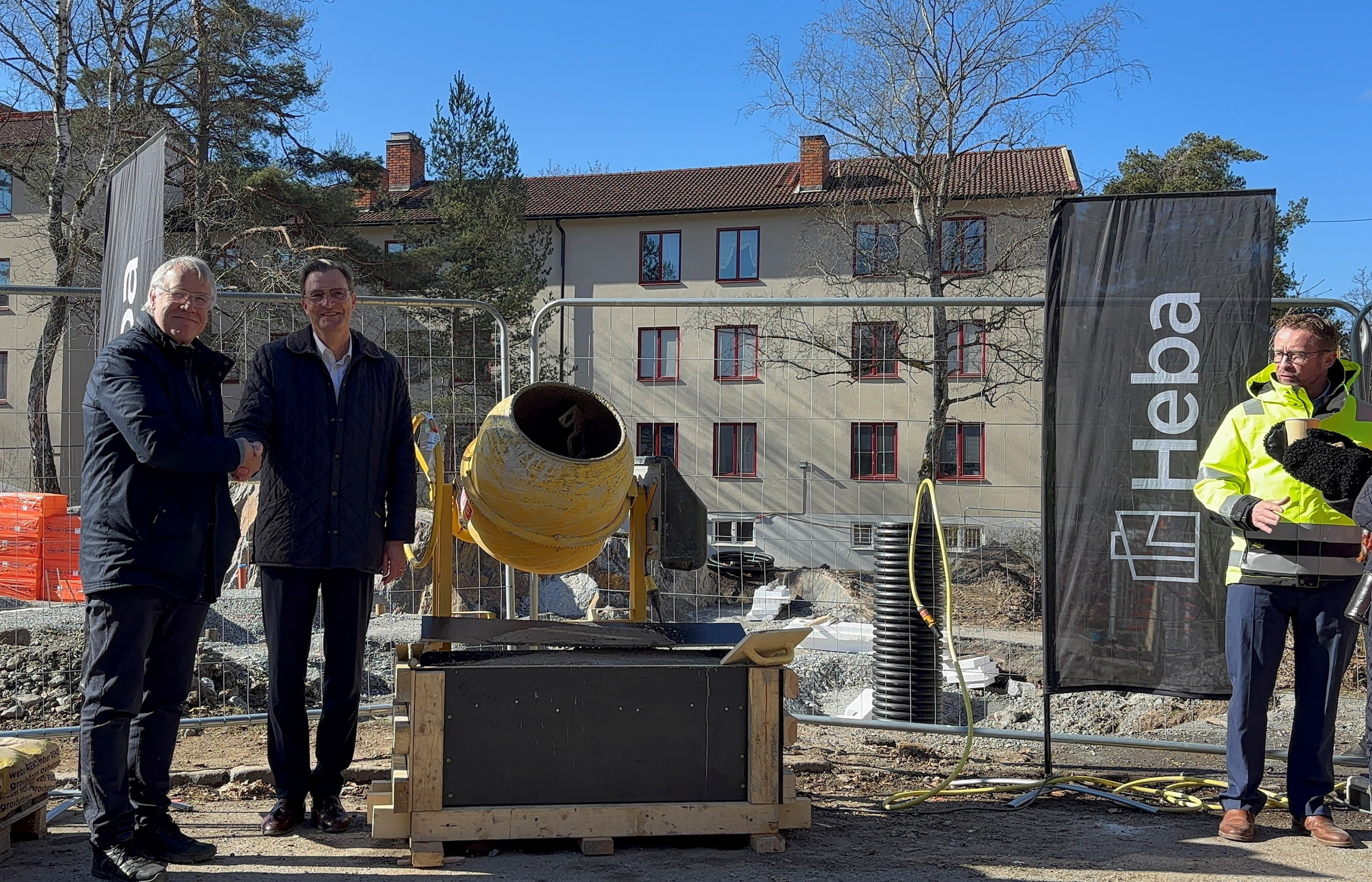 Heba firar milstolpe i bygget av 48 hyreslägenheter I Västertorp